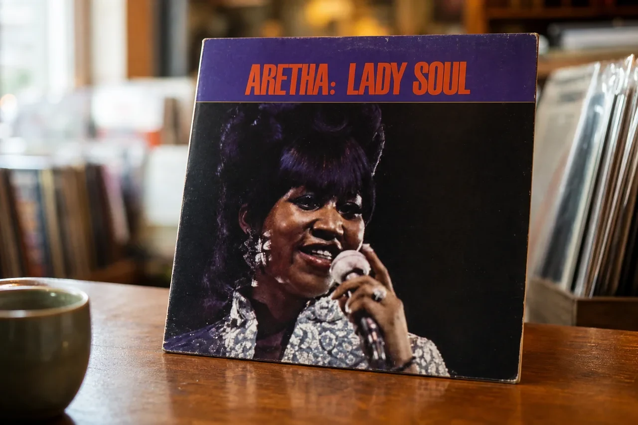 Aretha Franklin - Lady Soul album cover